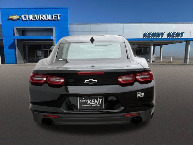 Used 2019 Chevrolet Camaro LS RWD image 7