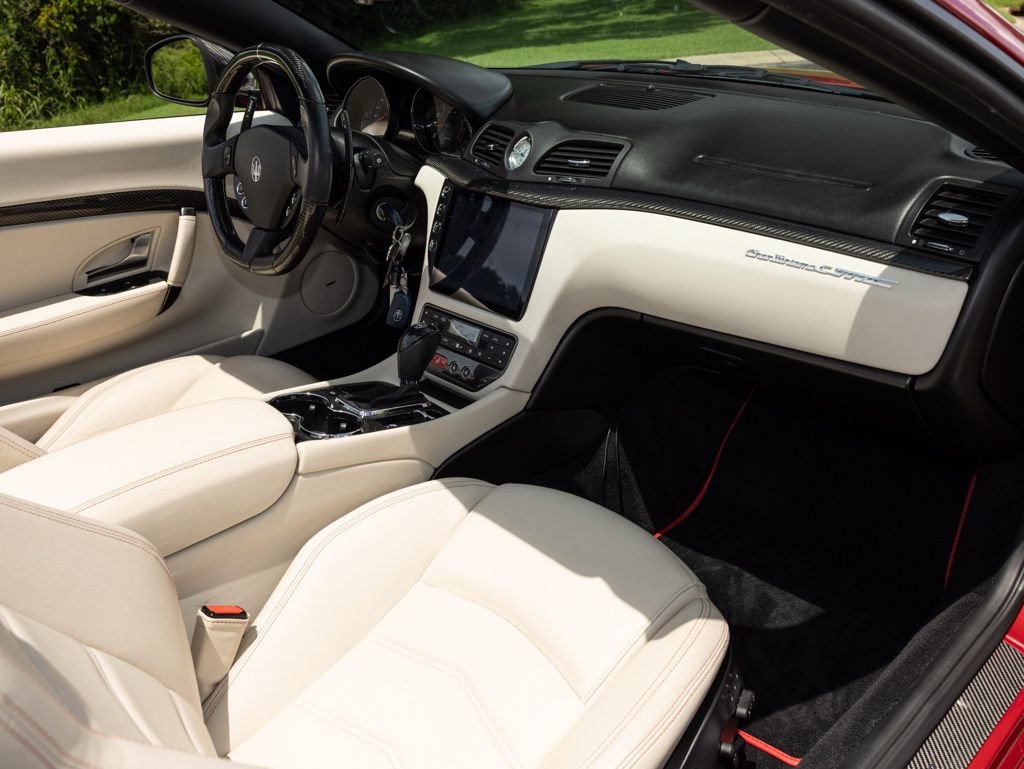 Used 2017 Maserati GranTurismo Convertible RWD image 51
