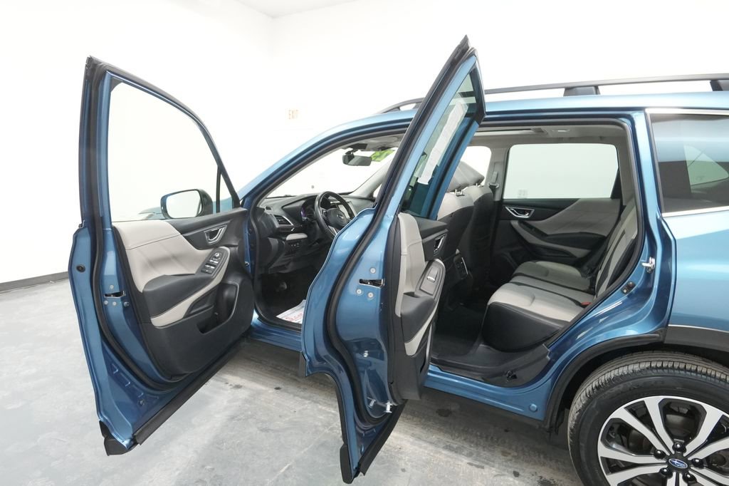 Used 2023 Subaru Forester Limited w/ Popular Package #3 image 22
