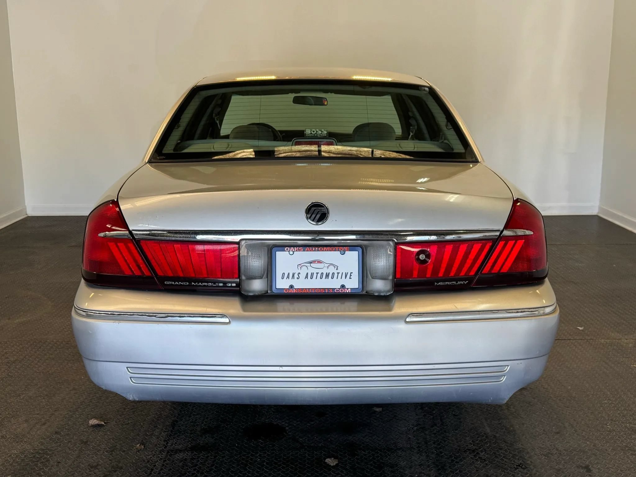 Used 2002 Mercury Grand Marquis GS RWD image 5