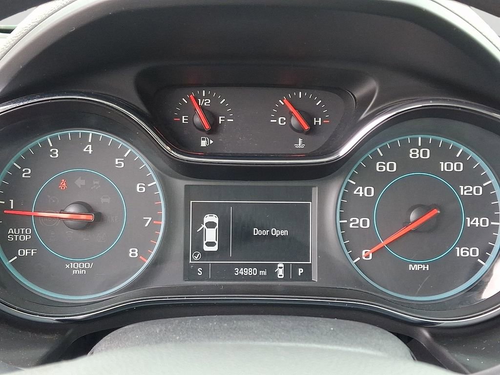 Used 2018 Chevrolet Cruze LS image 19