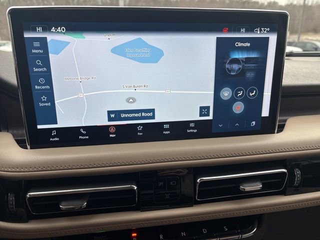 Used 2023 Lincoln Nautilus Reserve w/ Equipment Group 201A image 13