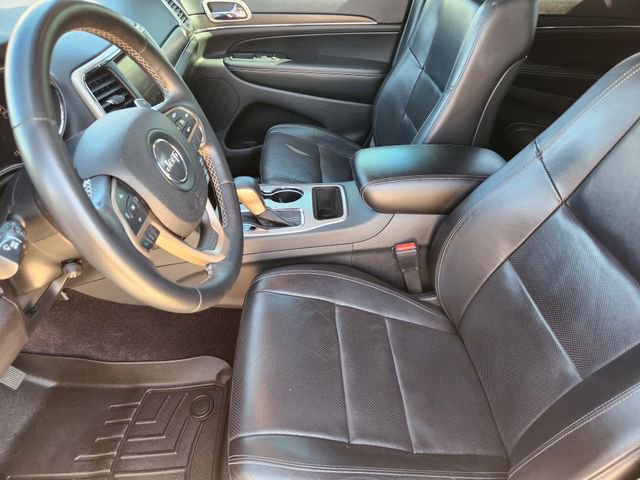 Used 2017 Jeep Grand Cherokee Limited w/ Luxury Group II RWD image 13
