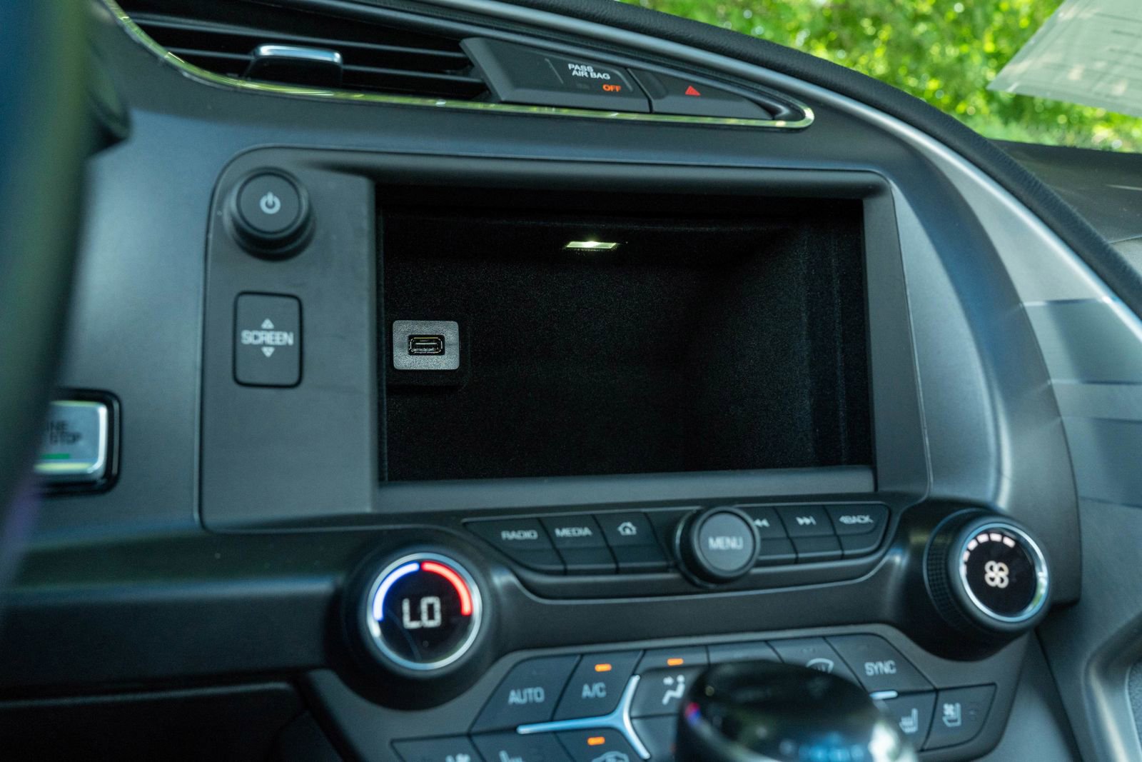 Used 2018 Chevrolet Corvette Grand Sport w/ Z07 Performance Package image 26