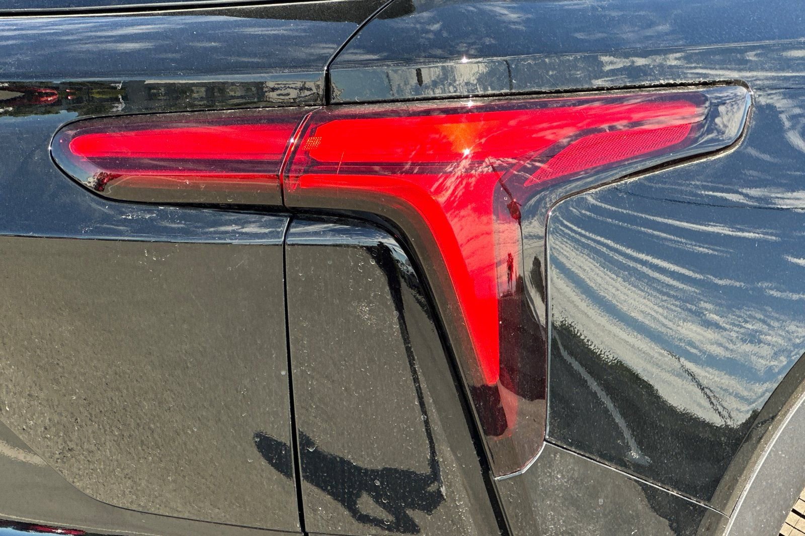 New 2026 Chevrolet Blazer EV LT w/ Midnight/Sport Edition image 32