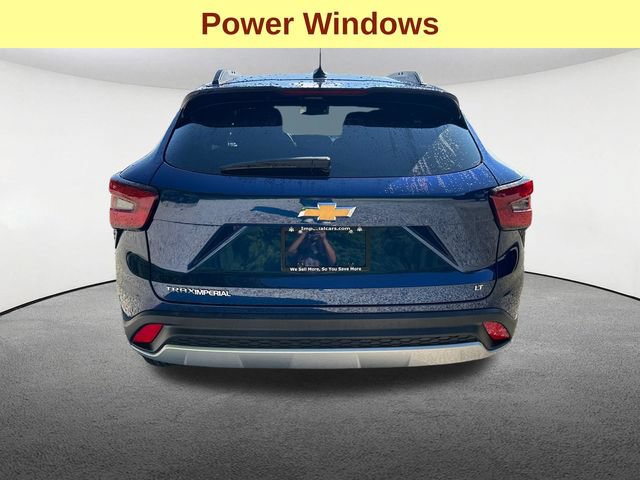 Certified 2024 Chevrolet Trax LT w/ LT Convenience Package FWD image 11