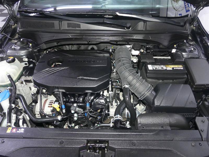 Used 2021 Kia Forte GT w/ GT2 Package FWD image 12