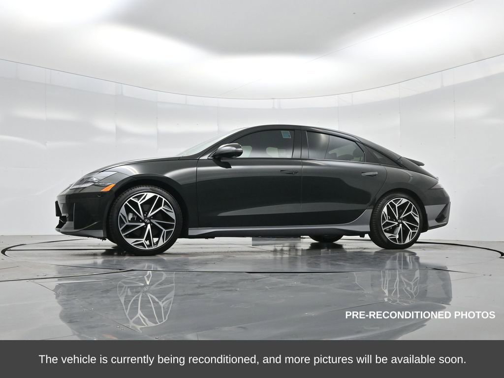 Used 2023 Hyundai Ioniq 6 Limited image 45