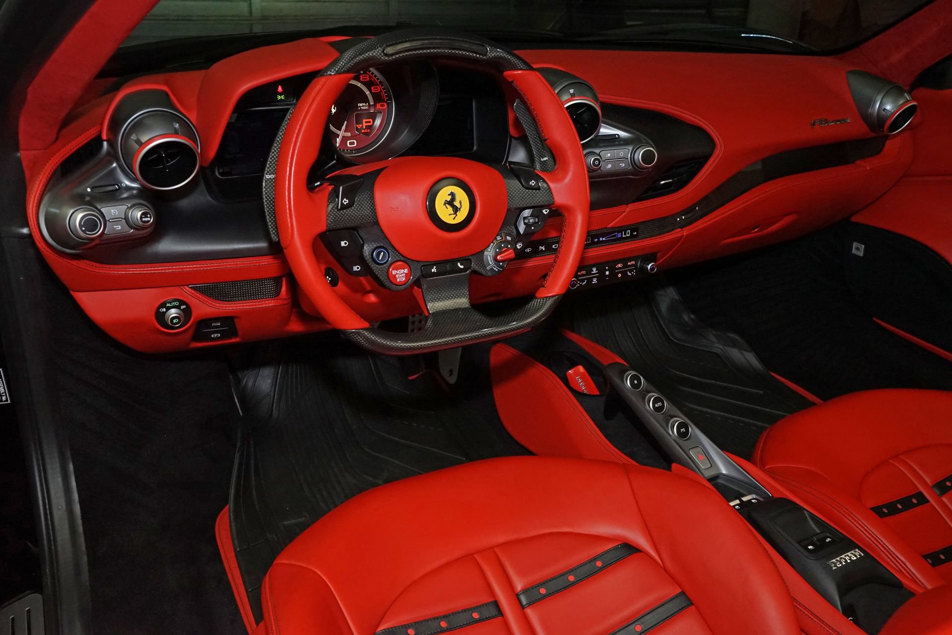 Used 2021 Ferrari F8 Tributo RWD image 8
