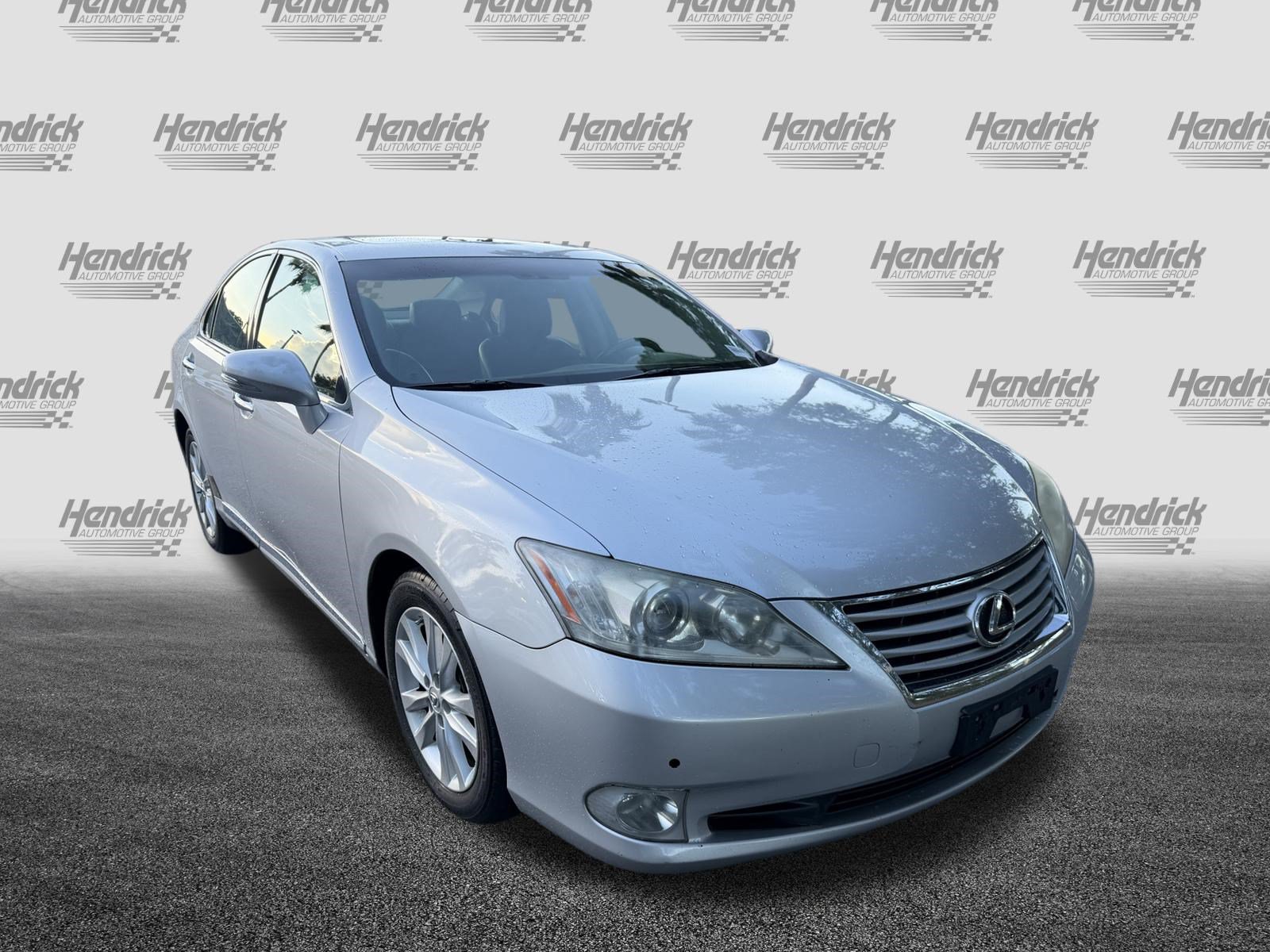 Used 2011 Lexus ES 350 FWD image 2