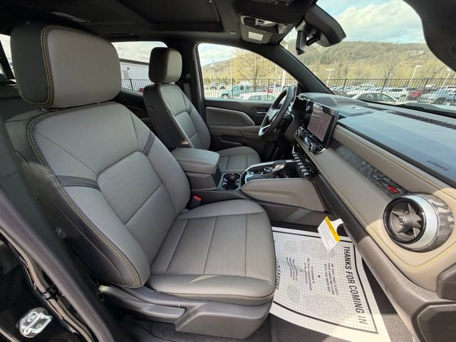 New 2026 Chevrolet Colorado ZR2 w/ Midnight Edition image 38