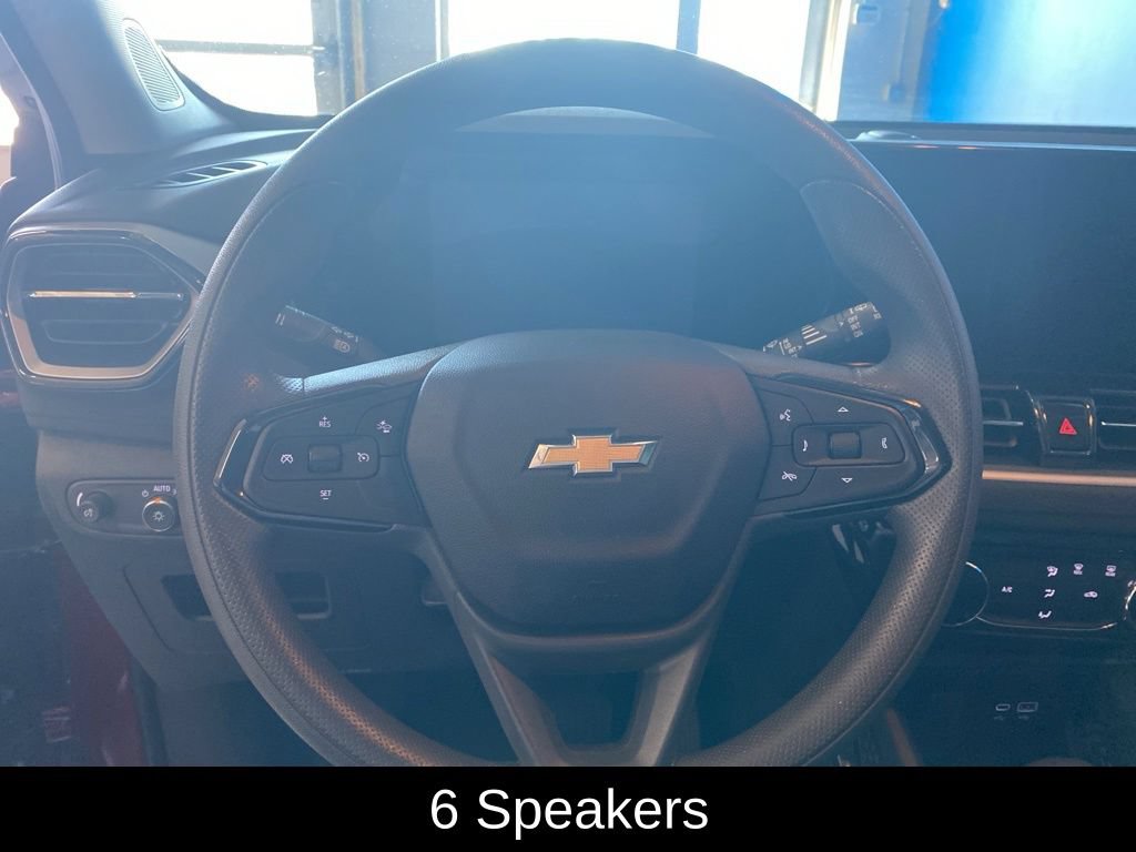 Used 2025 Chevrolet TrailBlazer LT AWD/4WD image 5