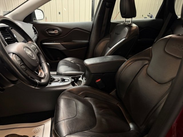 Used 2019 Jeep Cherokee Limited image 14