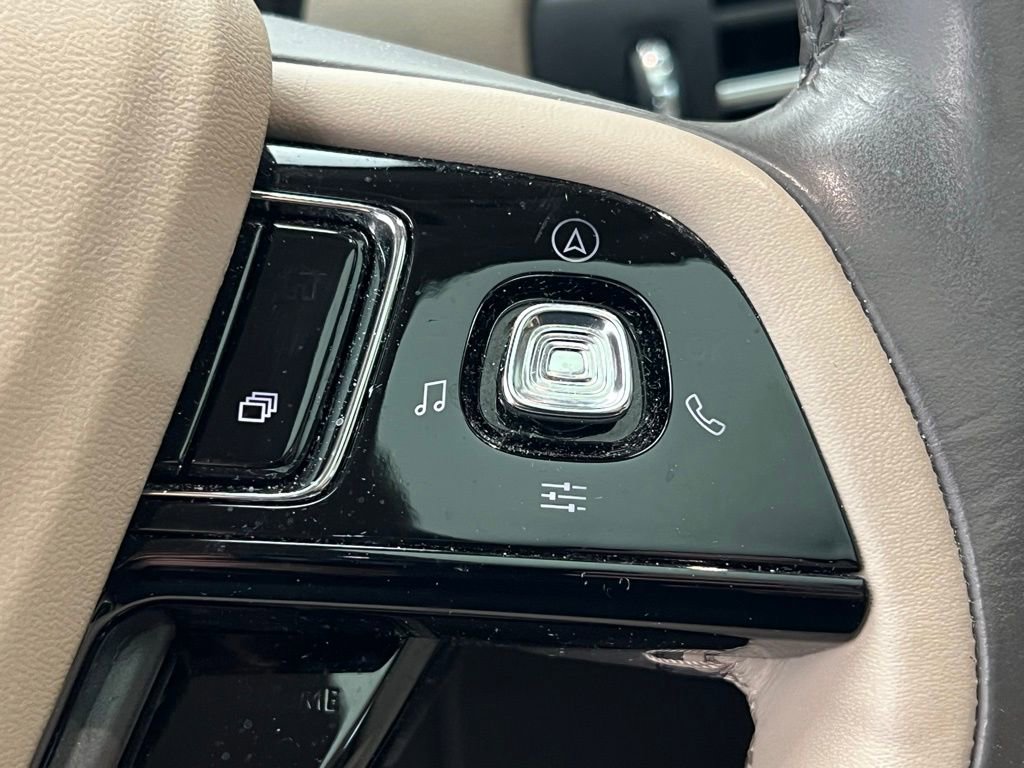 Used 2022 Lincoln Corsair FWD w/ Premium Package image 18