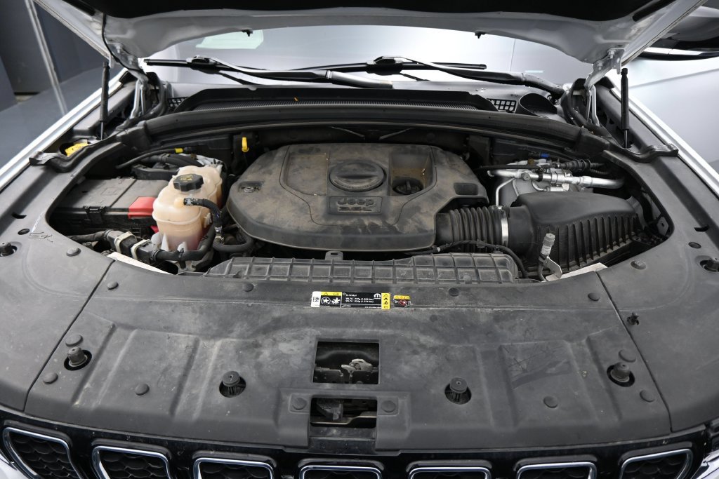 Used 2022 Jeep Grand Cherokee L Overland AWD/4WD image 31