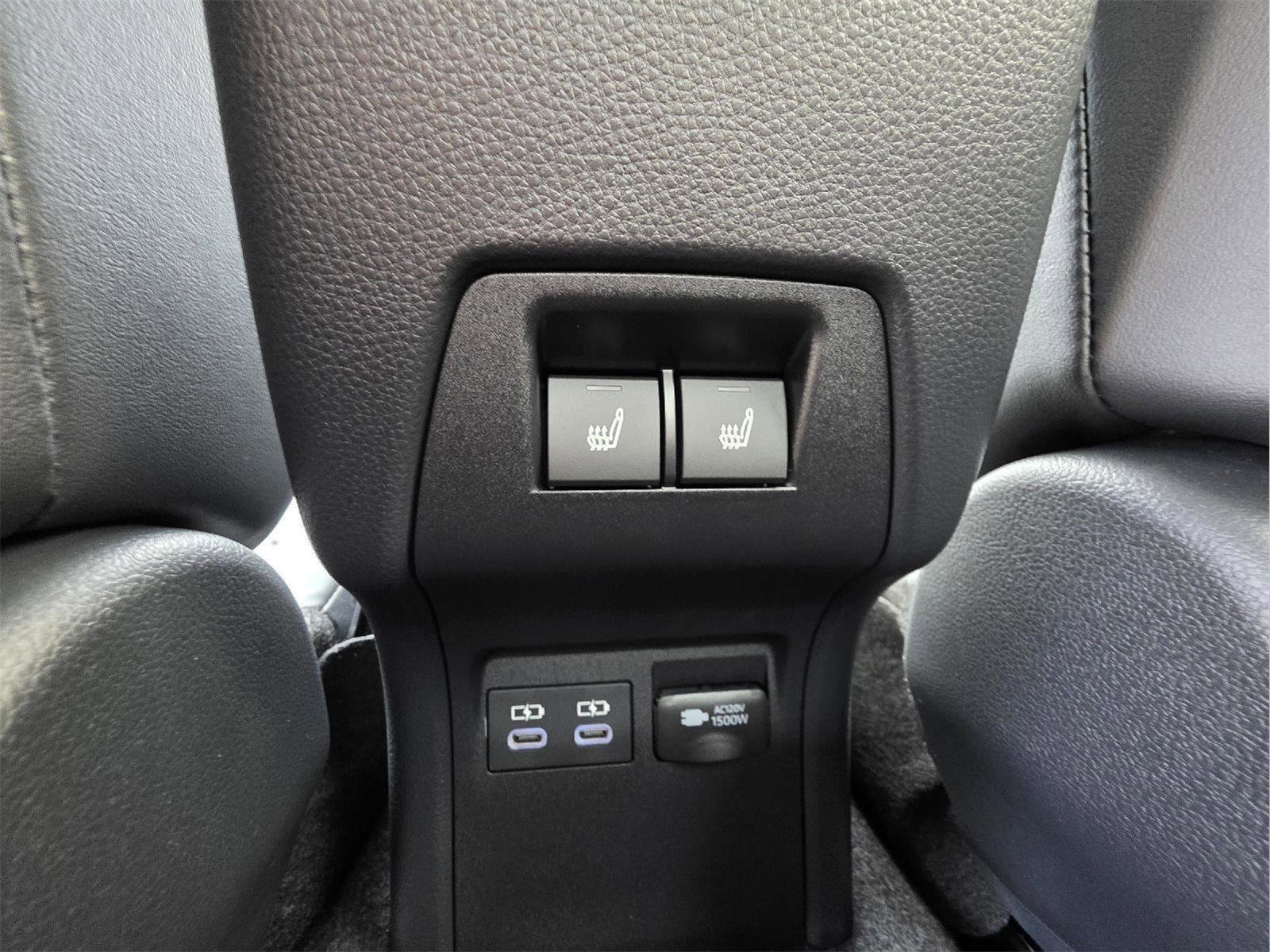 New 2026 Toyota Prius Plug-In Hybrid image 12