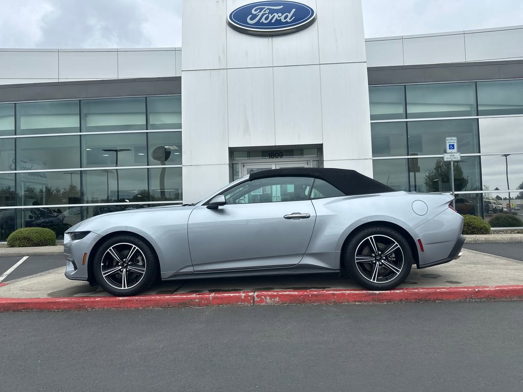 Used 2025 Ford Mustang Premium RWD 360° Tour