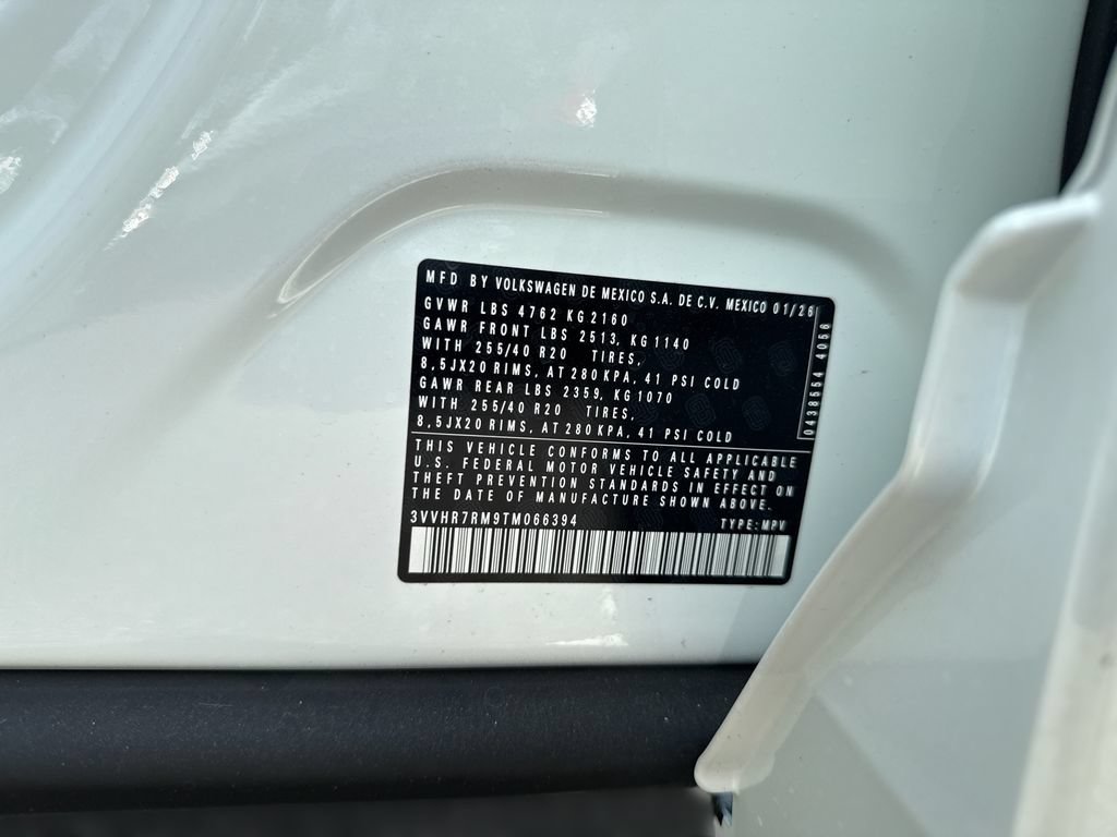 New 2026 Volkswagen Tiguan SE R-Line FWD image 25