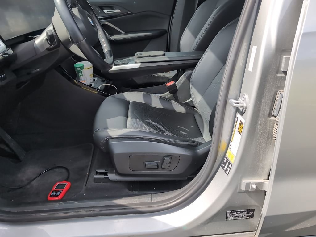 Used 2023 BMW X1 xDrive28i w/ Convenience Package image 8