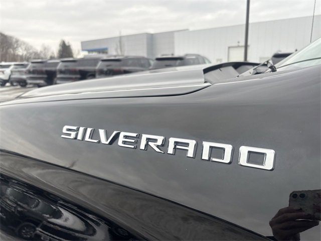 Used 2024 Chevrolet Silverado 1500 LT image 33