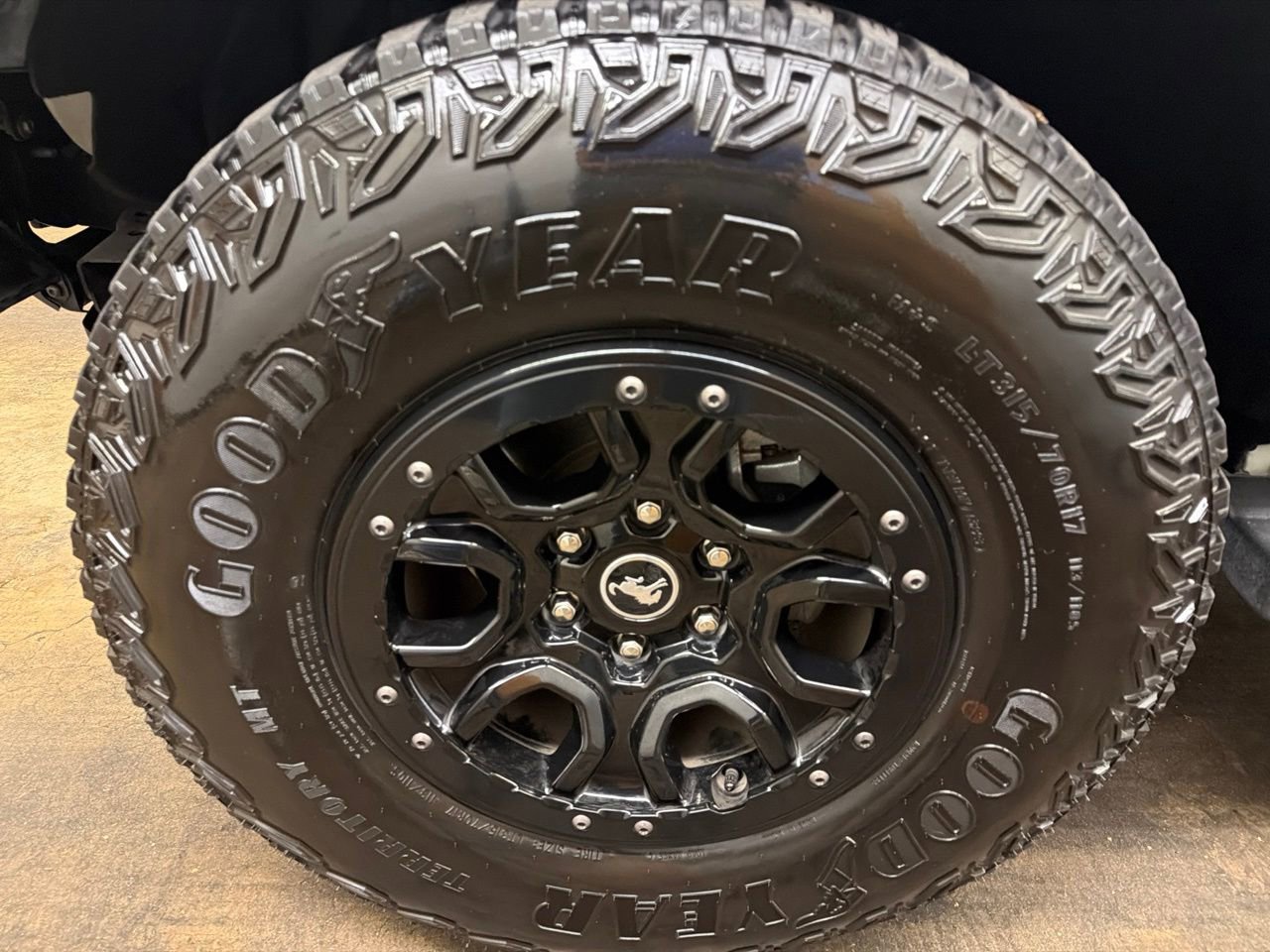 Used 2023 Ford Bronco Wildtrak AWD/4WD image 12