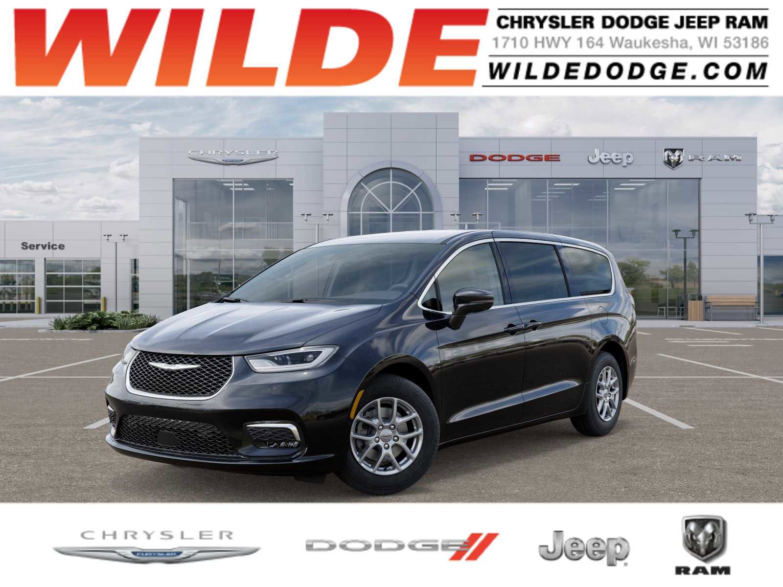 New 2026 Chrysler Pacifica Select image 1