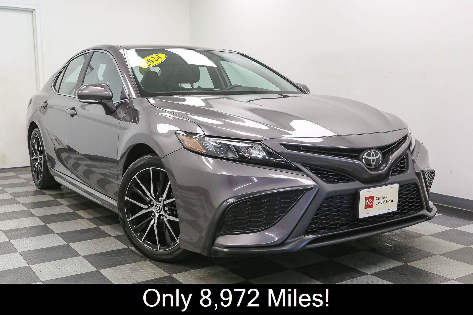 Certified 2024 Toyota Camry SE AWD/4WD image 3