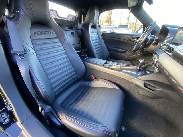 Used 2018 FIAT 124 Spider Abarth w/ Convenience Group RWD image 24