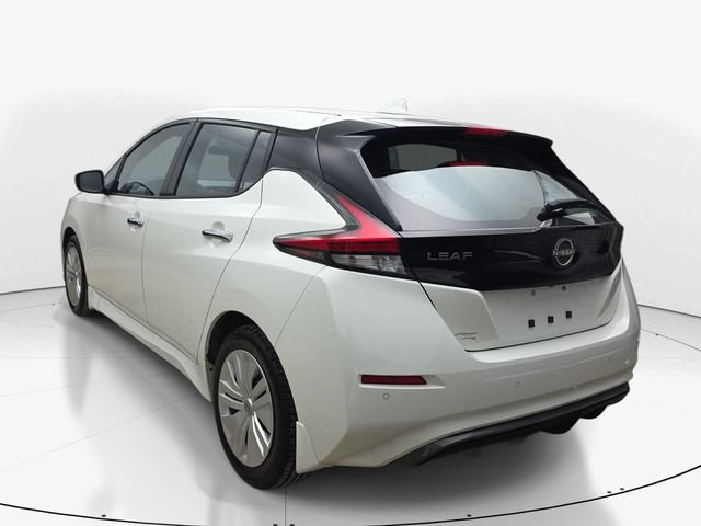 Used 2025 Nissan Leaf S FWD image 8