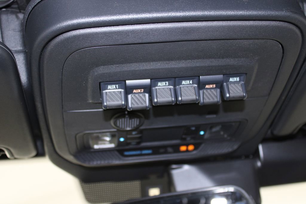 New 2025 Ford Bronco Big Bend w/ Black Diamond Package image 48