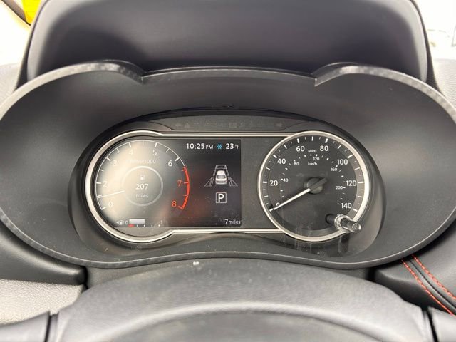 New 2025 Nissan Versa SR w/ Trunk Package image 14