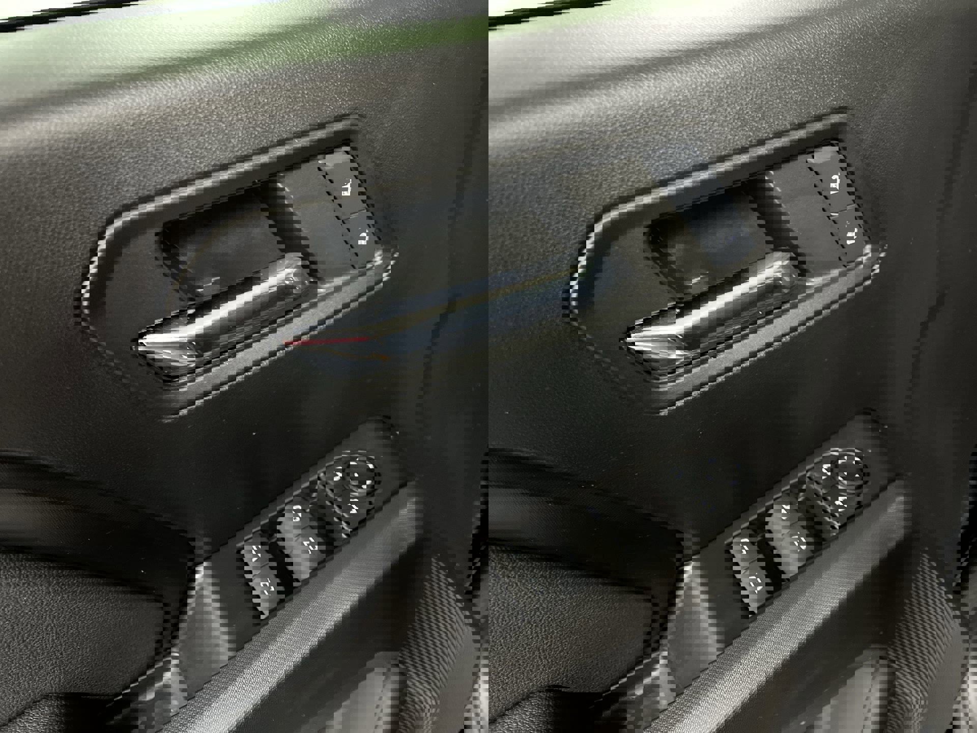 Certified 2024 Chevrolet Colorado LT w/ LT Convenience Package III image 58