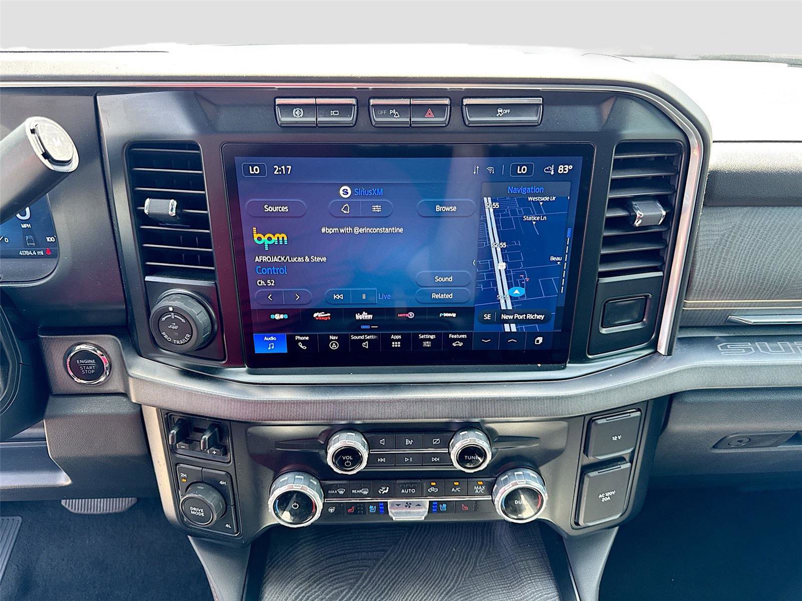 Used 2023 Ford F250 Platinum AWD/4WD image 9