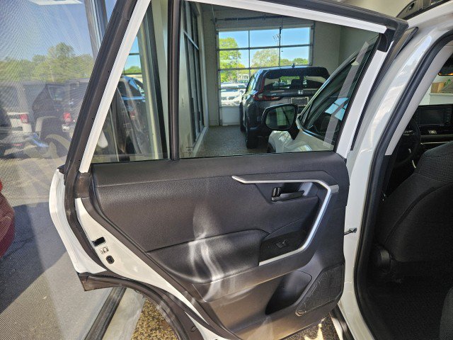 Used 2020 Toyota RAV4 LE w/ All Weather Liner Package AWD/4WD image 16