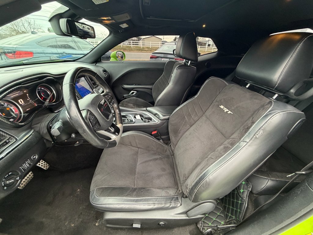 Used 2015 Dodge Challenger SRT w/ Technology Group image 12