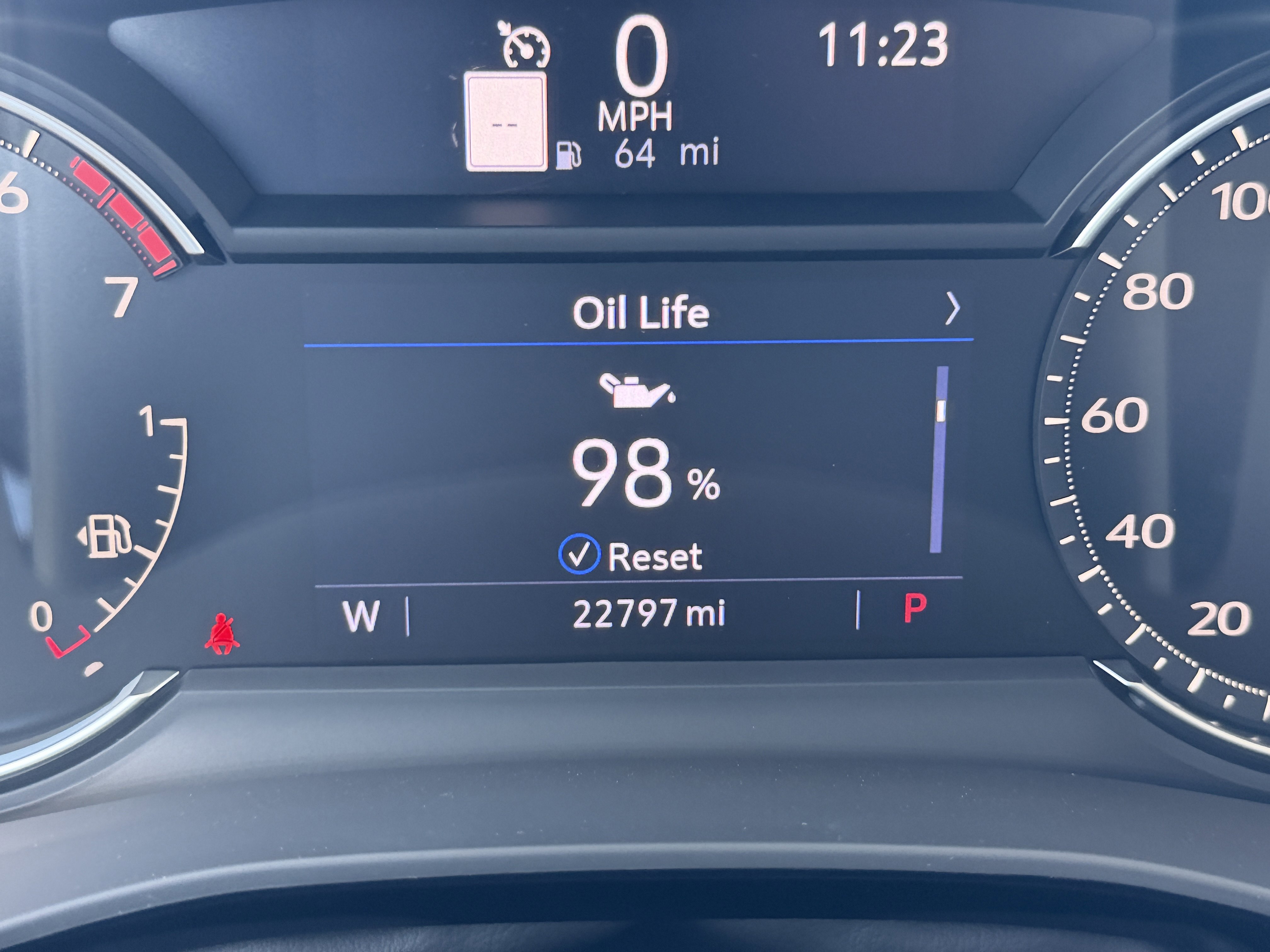 Certified 2023 Cadillac XT5 Premium Luxury FWD image 33