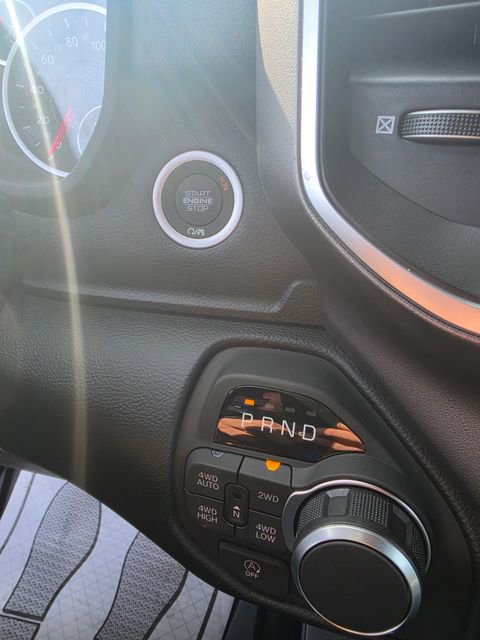 New 2026 RAM 1500 Big Horn AWD/4WD image 17