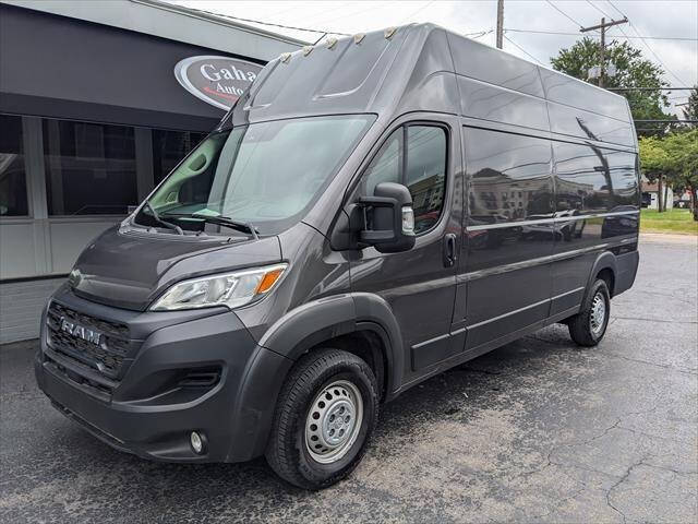 Used 2024 RAM ProMaster 3500 w/ Convenience Group FWD image 1