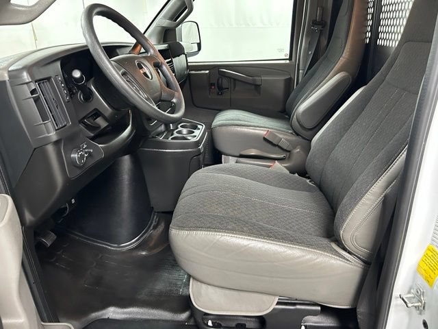 Used 2025 GMC Savana 2500 w/ Driver Convenience Package RWD image 11