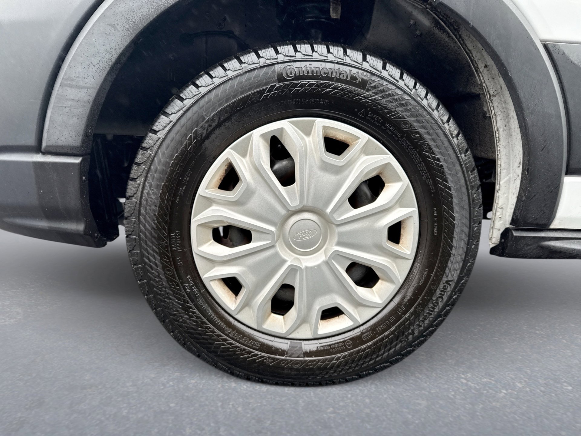 Used 2020 Ford Transit 150 XL image 20