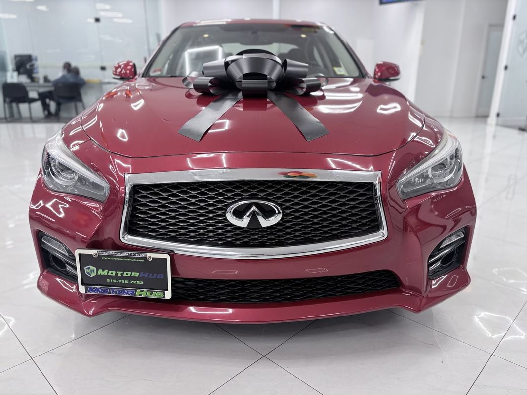 Used 2017 INFINITI Q50 Red Sport 400 AWD/4WD image 2