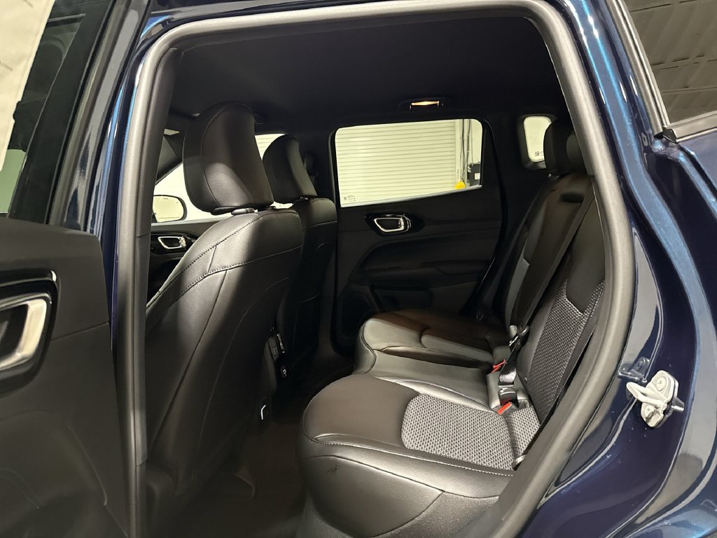 New 2026 Jeep Compass Latitude AWD/4WD image 22