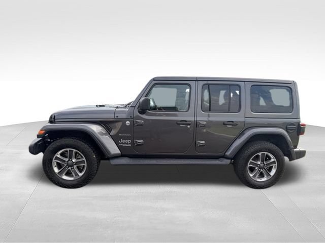 Used 2018 Jeep Wrangler Unlimited Sahara AWD/4WD image 2