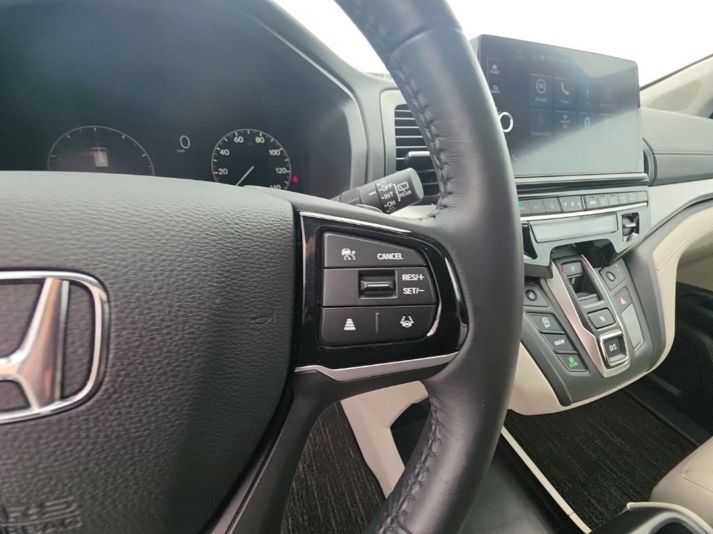 Used 2026 Honda Odyssey EX-L image 17