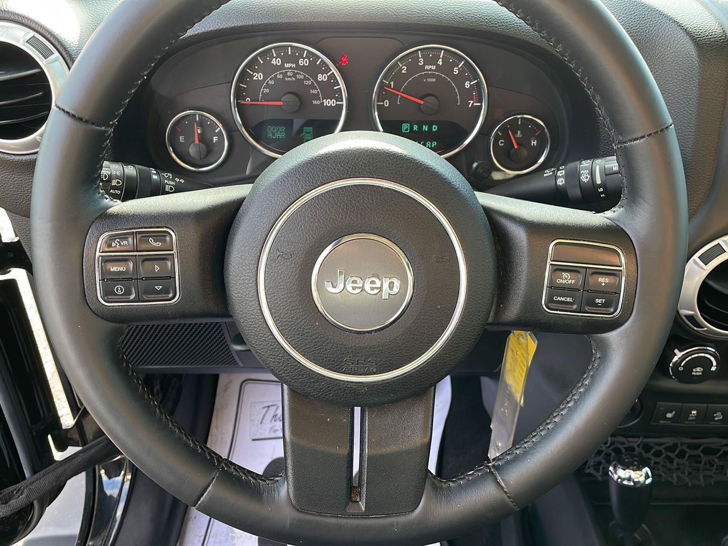 Used 2015 Jeep Wrangler Sahara w/ Connectivity Group AWD/4WD image 12