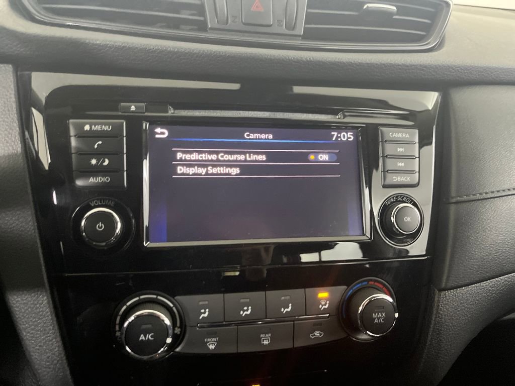Used 2019 Nissan Rogue S image 69