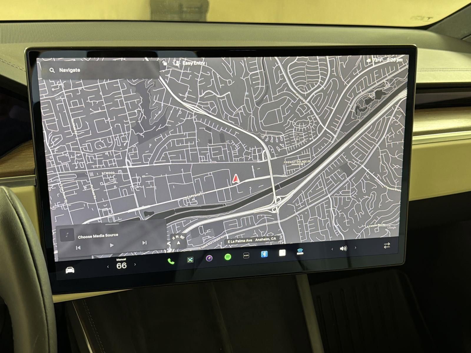 Used 2023 Tesla Model X AWD/4WD image 14