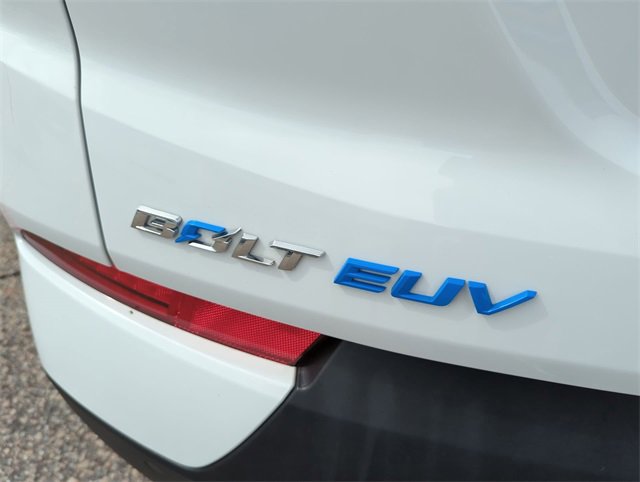 Certified 2022 Chevrolet Bolt EUV LT w/ Convenience Package image 31