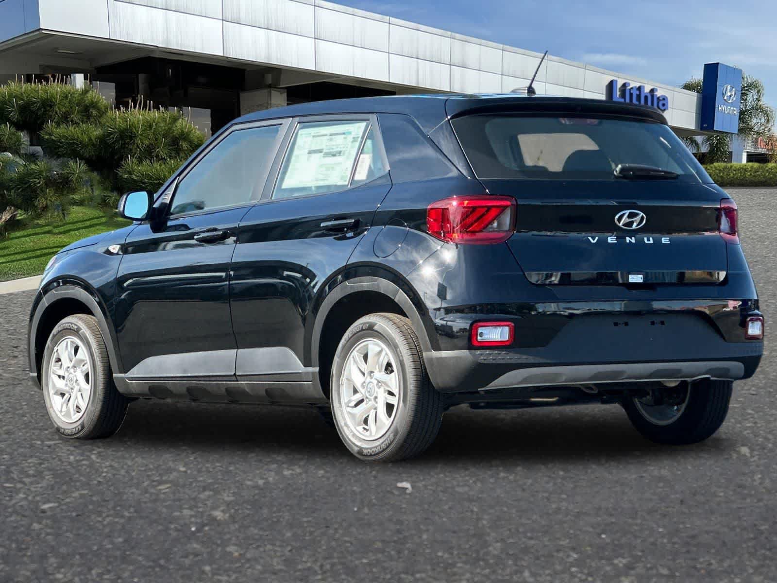 New 2026 Hyundai Venue SE FWD image 6