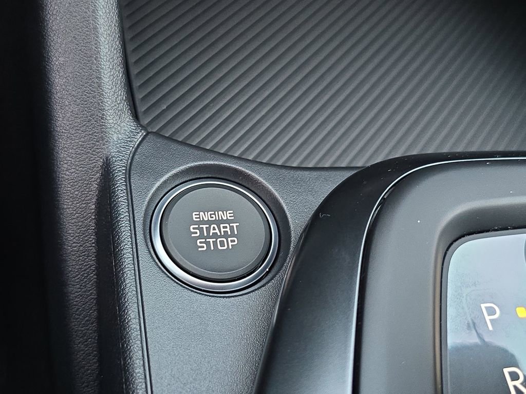 New 2025 Kia K4 LXS image 33